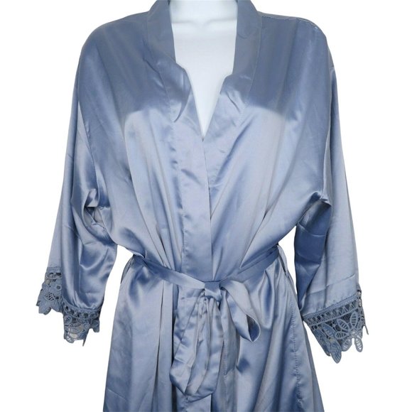 Vintage Blue Satin Dressing Bath Robe One Size Wide Lace Trim Knee Length Belted - Picture 11 of 12